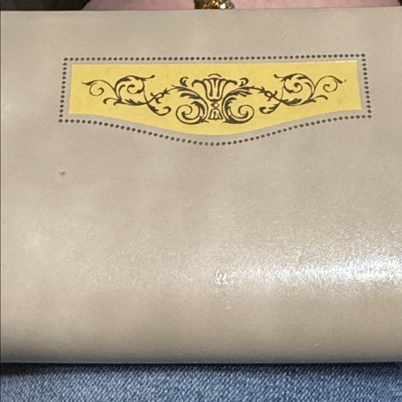 Shiseido Elegant Cream Clutch Wallet Fantasy Souvenir Bag Coin Purse Wallet - Picture 11 of 13